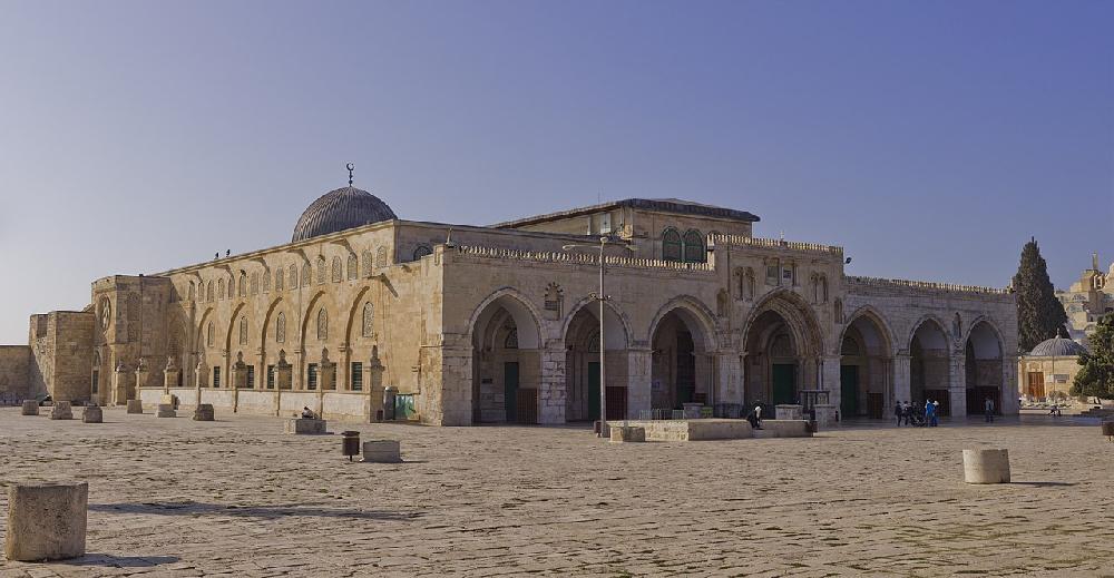  المسجد الأقصي