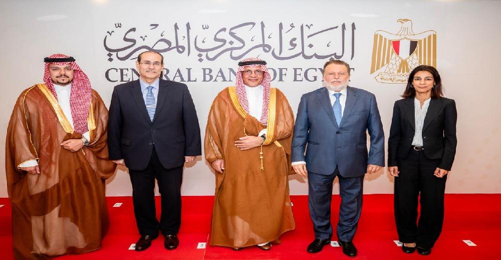 جانب من الاستقبال جانب من الاستقبال